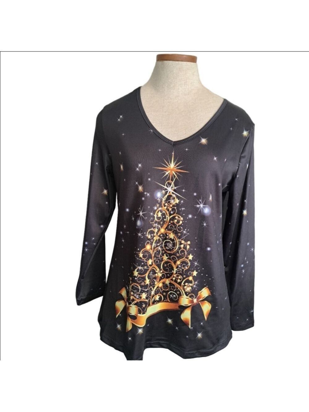 Ladies CHRISTMAS Tree holiday V NECK Tunic Top Lightweight Long Sleeve M